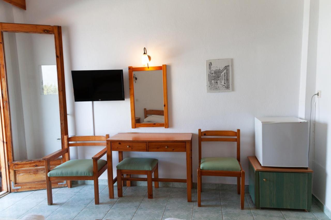 Aeolos Hotel Kamariotissa Exteriör bild